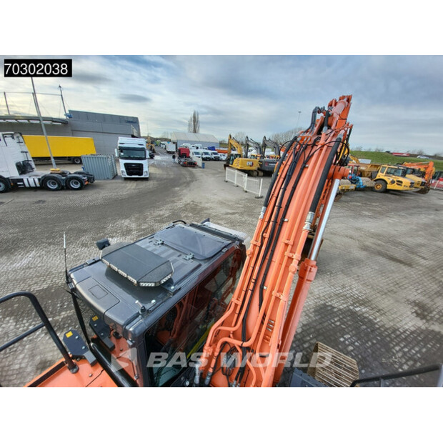 2019 Hitachi ZX210LC-6-44292826