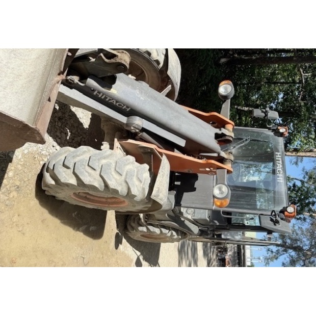 2020 هيتاشى ZW95-6C-44302442