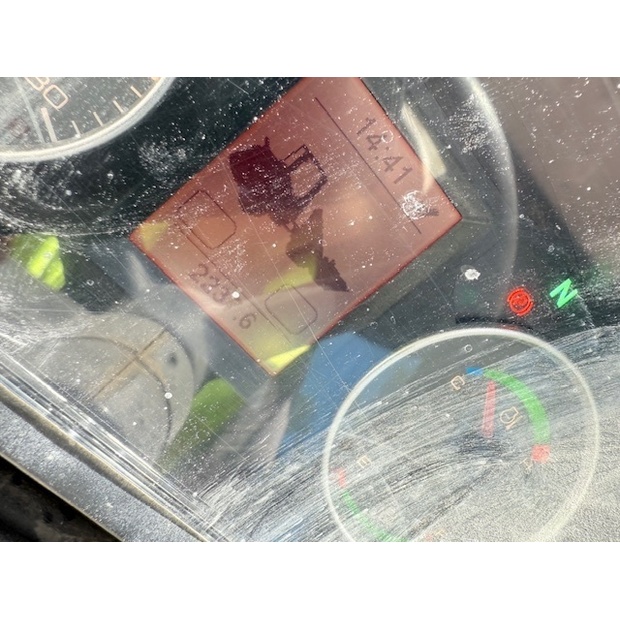 2020 هيتاشى ZW95-6C-44302446