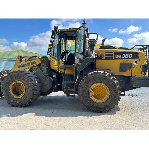 2020 Komatsu WA380-8EO-44302468