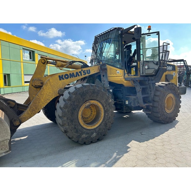 2020 Komatsu WA380-8EO-44302469