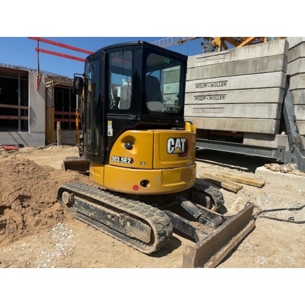 2021 Caterpillar 303.5E2CR-44302605