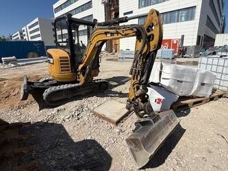 2017-caterpillar-302-7d-1394514-44302646