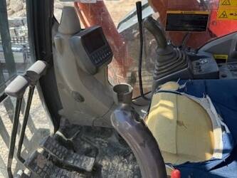 2013-hitachi-zx85us-3-44302686