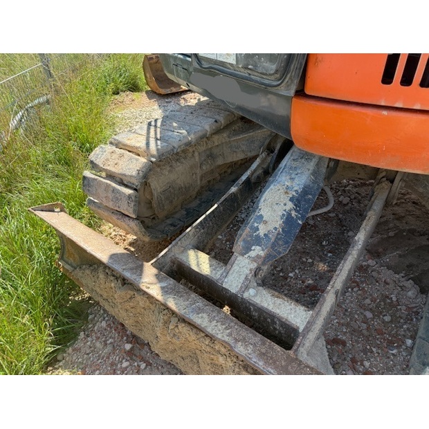 2013 Hitachi ZX85US-3-44302687