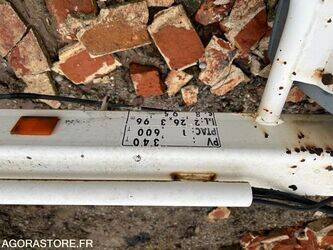 comema-1600-1394536-44305491