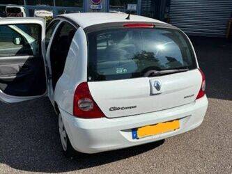 2007-renault-clio-1394548-44305632