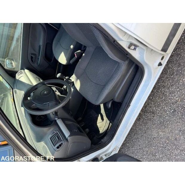 2007 Renault Clio-44305634