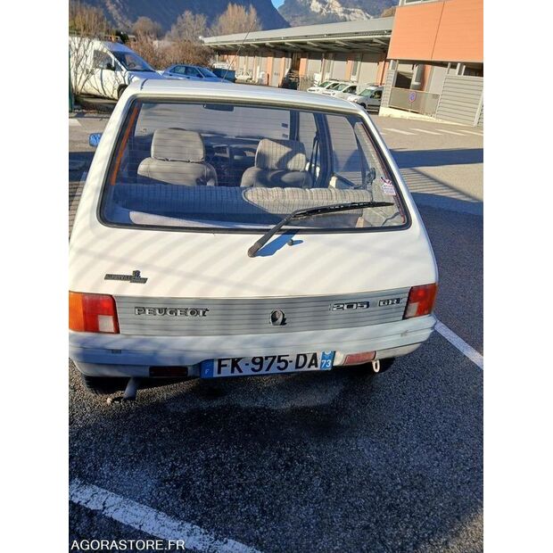 1990 بيجو 205-44305880