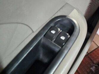 2008-renault-twingo-1394597-44306035