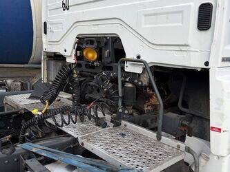 2013-mercedes-benz-camion-1394601-44306080