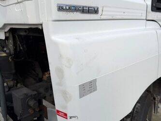 2013-mercedes-benz-camion-1394601-44306088