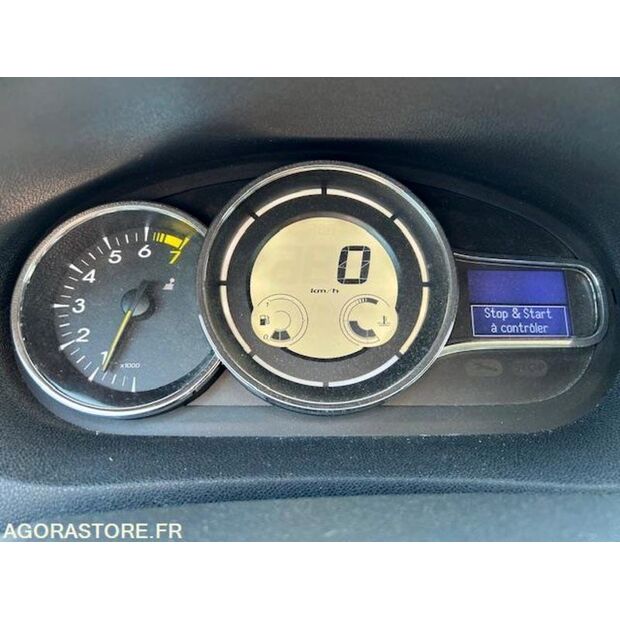 2013 Renault Megane-44306108