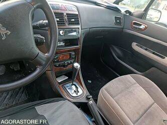 2004-peugeot-307-1394625-44306330