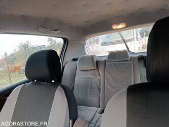 2004-peugeot-307-1394625-44306332