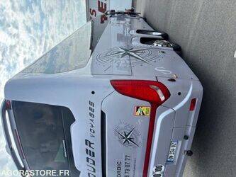 صورة ل الباصات سكانيا TOURING