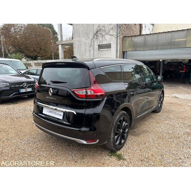 2022 رينو Megane-44306803