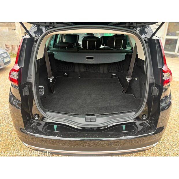 2022 رينو Megane-44306805