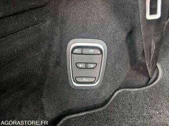 2022-renault-megane-44306806