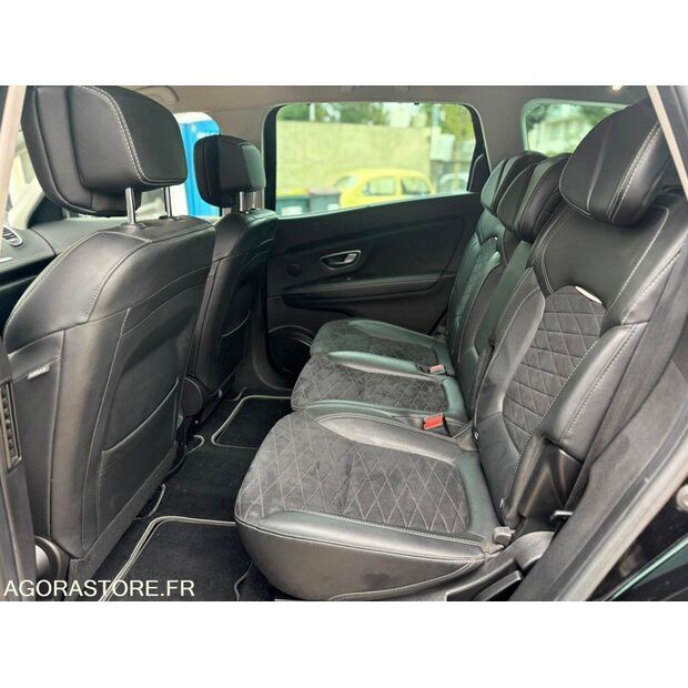 2022 رينو Megane-44306808