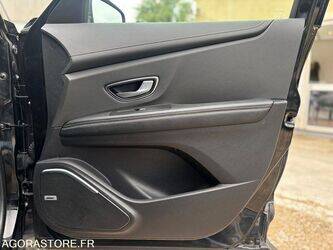 2022-renault-megane-44306812