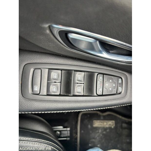 2022 رينو Megane-44306814