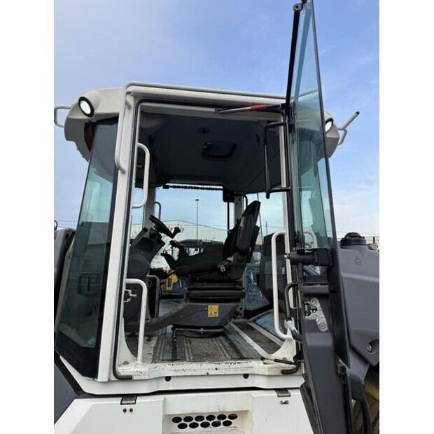 2016 HAMM DV+ 90I VV-S-44307249
