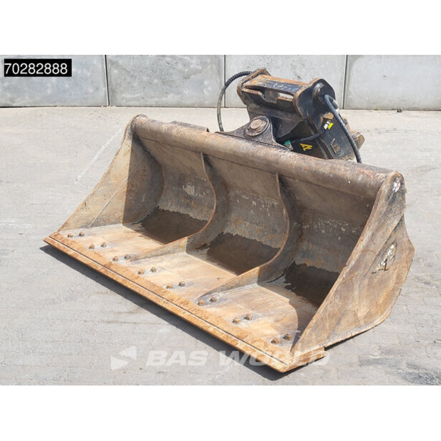 2022 Doosan DX225LC-7-44307461