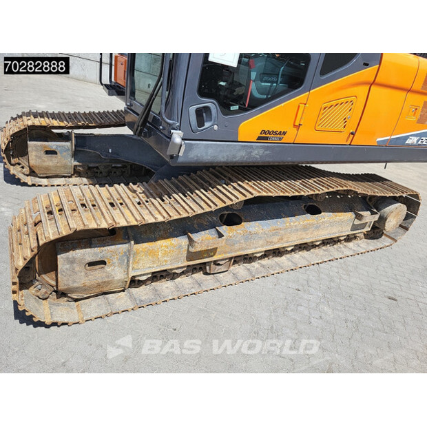2022 Doosan DX225LC-7-44307519