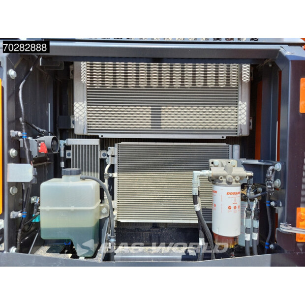 2022 Doosan DX225LC-7-44307525