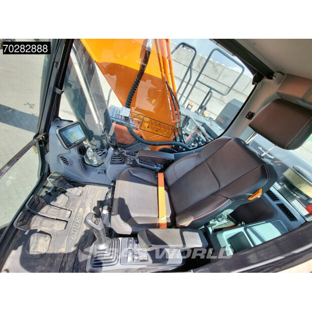2022 Doosan DX225LC-7-44307527