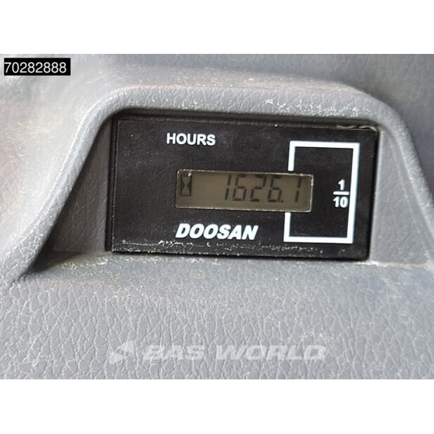 2022 Doosan DX225LC-7-44307541