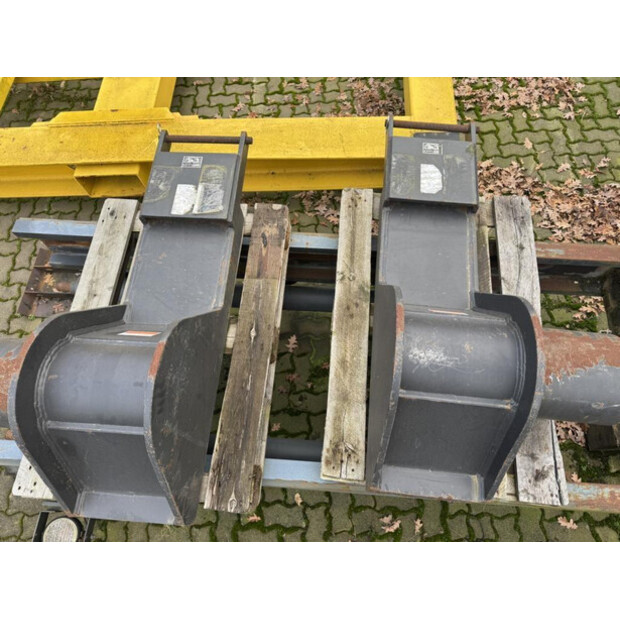 2008 سيث 60.36.A-44307658