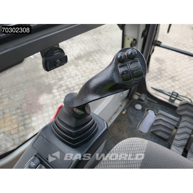 2015 Volvo EC250EL-44307696