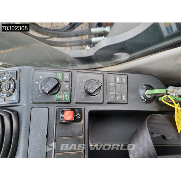 2015 Volvo EC250EL-44307703