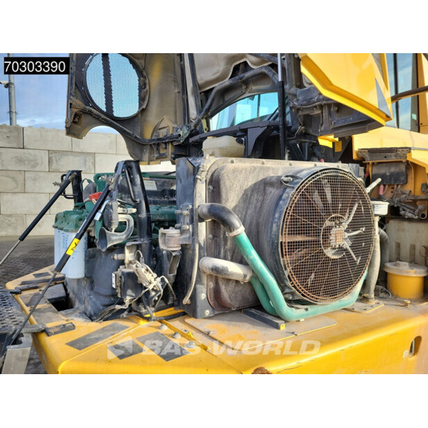 2011 فولفو A30F-44307723