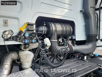 2022-ford-f-max-500-1394692-44307796