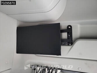 2022-ford-f-max-500-1394693-44307852