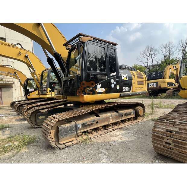 2023 Caterpillar 326D-44308113