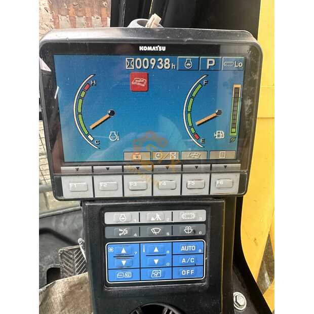 2021 Komatsu PC400-8R-44308266