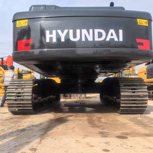 2024 Hyundai 330LC-9T-44308347