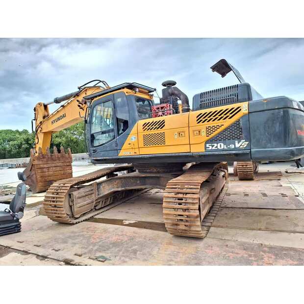 2020 Hyundai 520L-9VS-44308377
