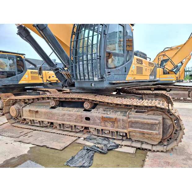 2020 Hyundai 520L-9VS-44308383