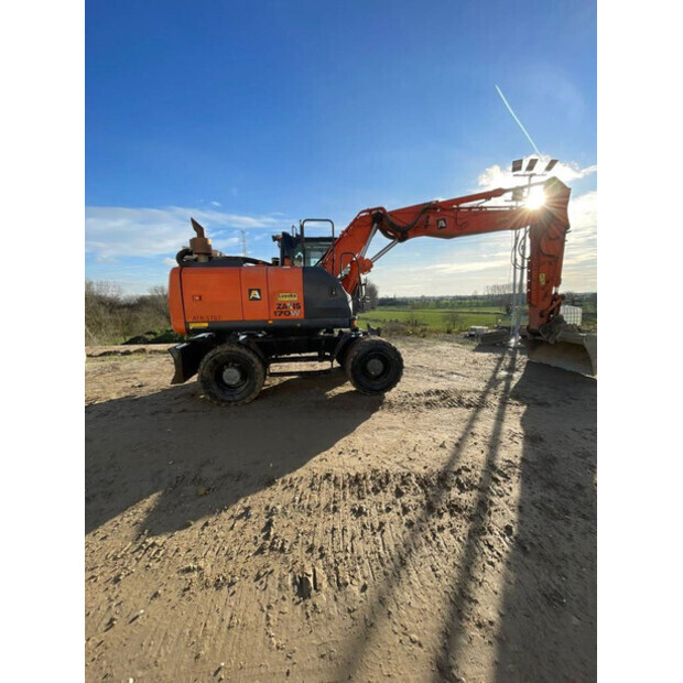 2016 Hitachi ZX170W-5B-44308460