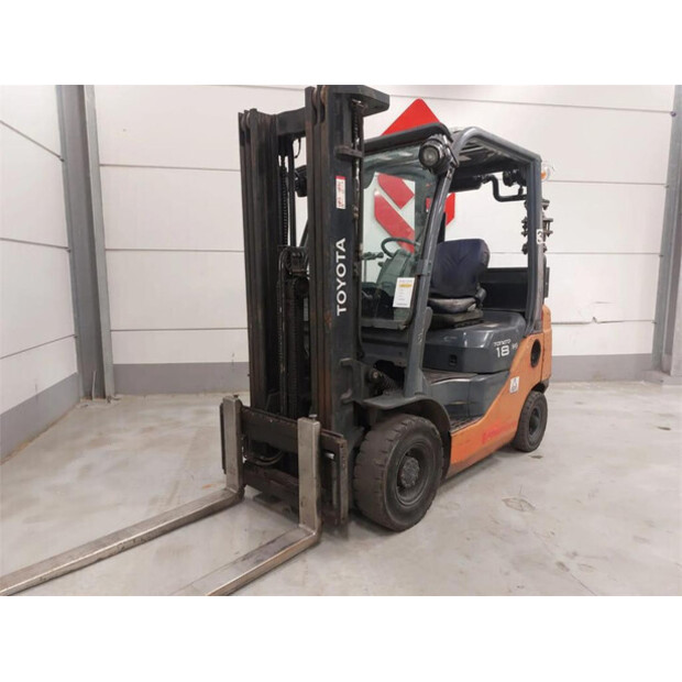 2013 Toyota 02-8FDF18-44308631