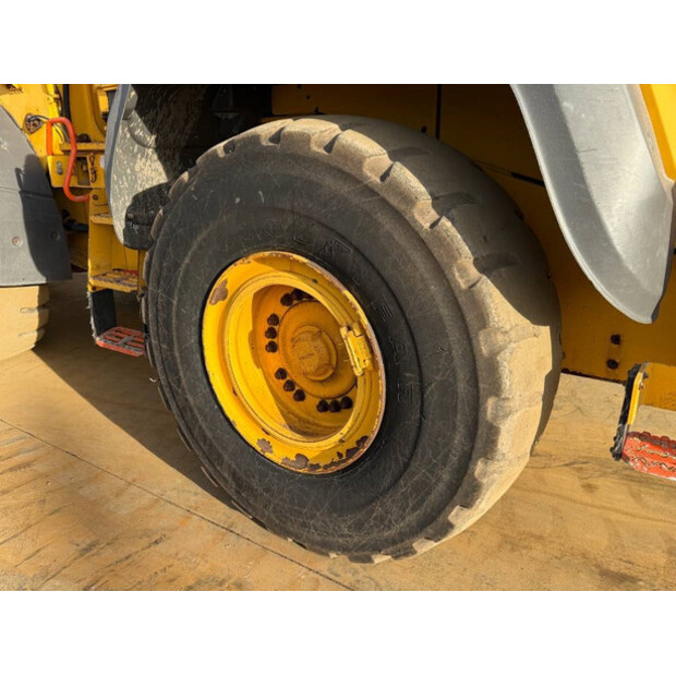 2019 Volvo L110H-44308670