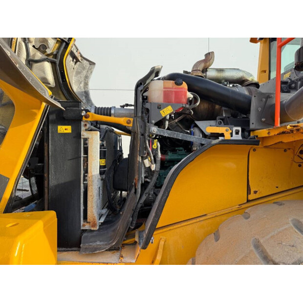 2019 Volvo L110H-44308675