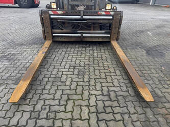 2015-linde-h80d-02-1394735-44308685