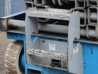 2002-genie-gs-2046-1394742-44308876