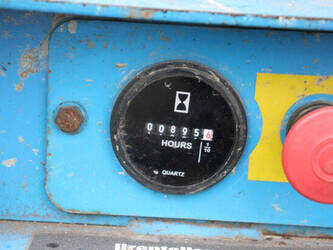 2002-genie-gs-2046-1394742-44308883